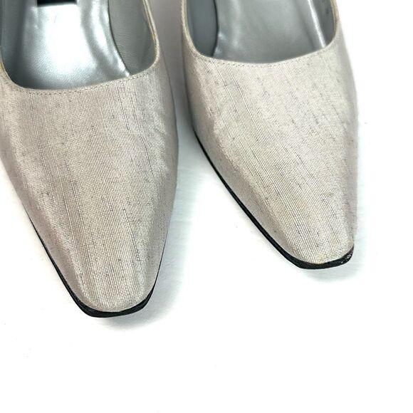 Stuart Weitzman Silver Fabric Pumps US 7,5 - Picture 7 of 15